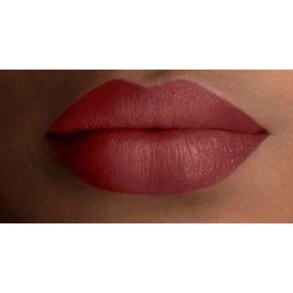 Burberry Kisses Hydrating & Long-lasting  Lip Colour- 19 ROSE CRUSH Matte - NEW - Picture 3 of 5